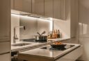 Thiết Kế Phòng Bếp Hiện đại Với Tủ Bếp Mdf Melamine Cánh Acrylic