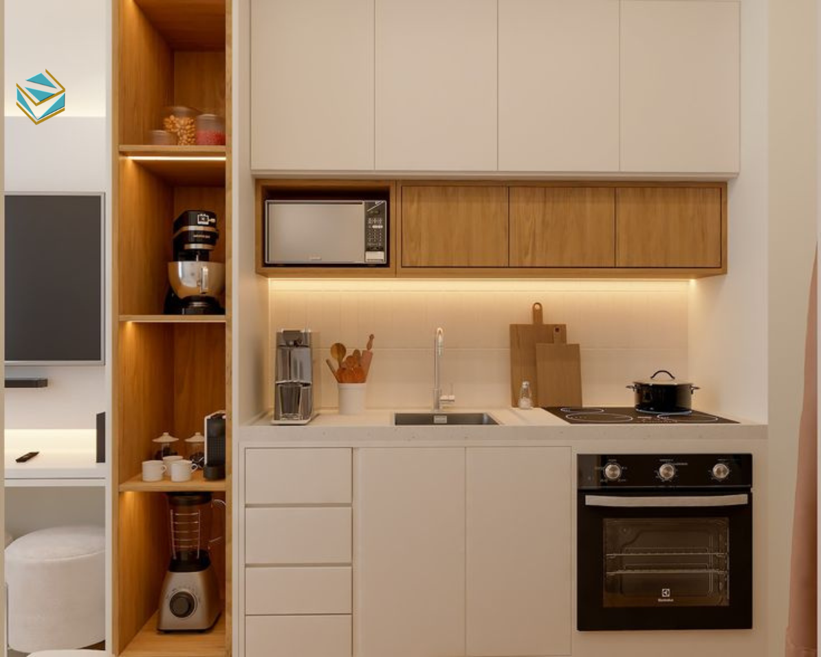 Tủ bếp gỗ công nghiệp cao cấp giúp tăng giá trị thẩm mỹ và công năng cho không gian bếp nhà phố.